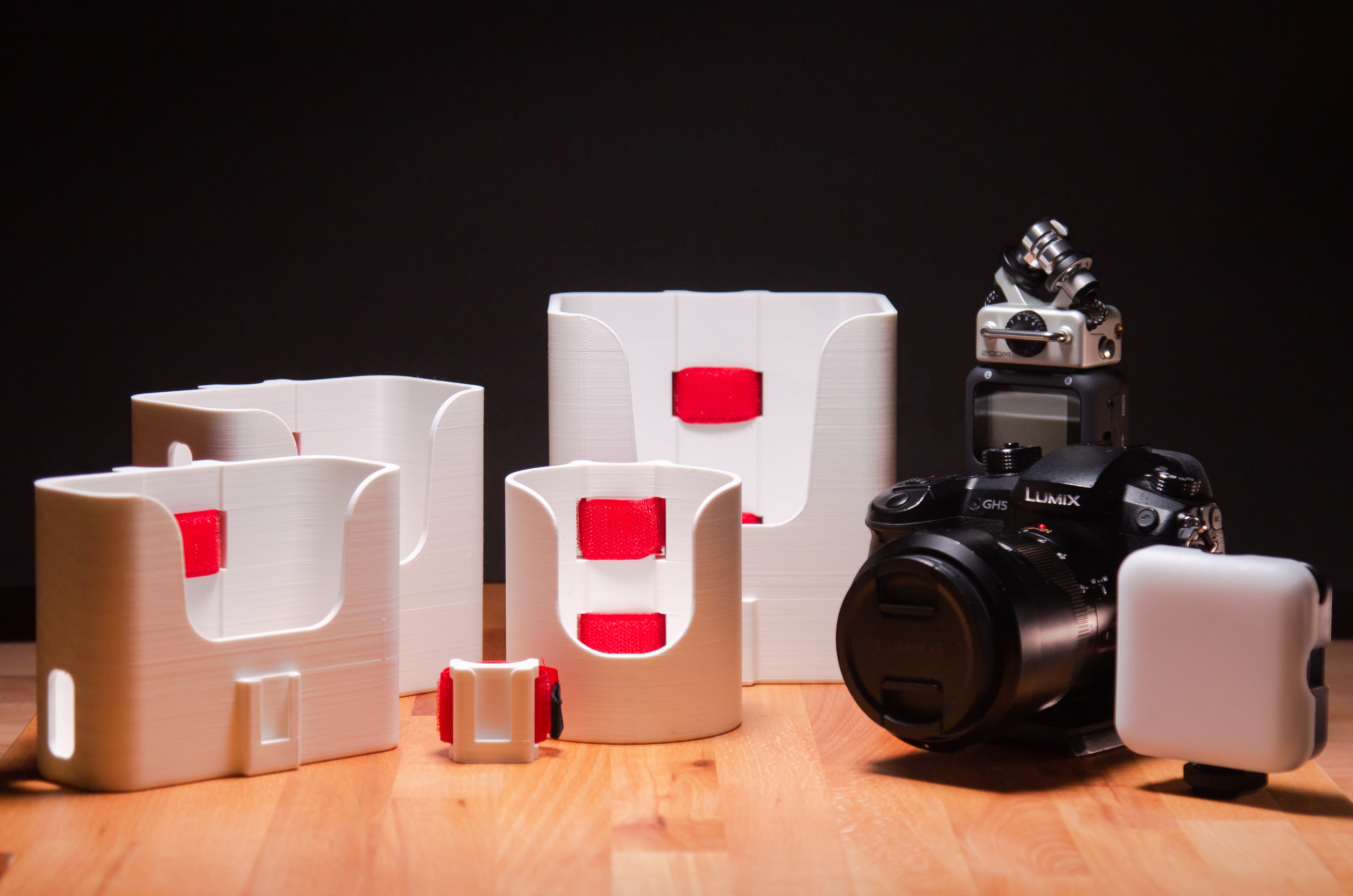 A family portrait of the Tripod Pocket family